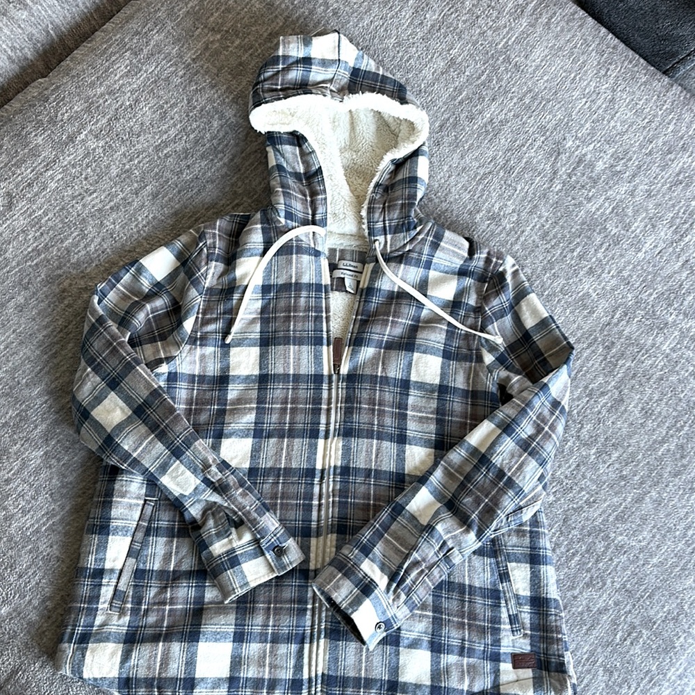 COPY - LL BEAN Relaxed fit flannel zip up hoodie